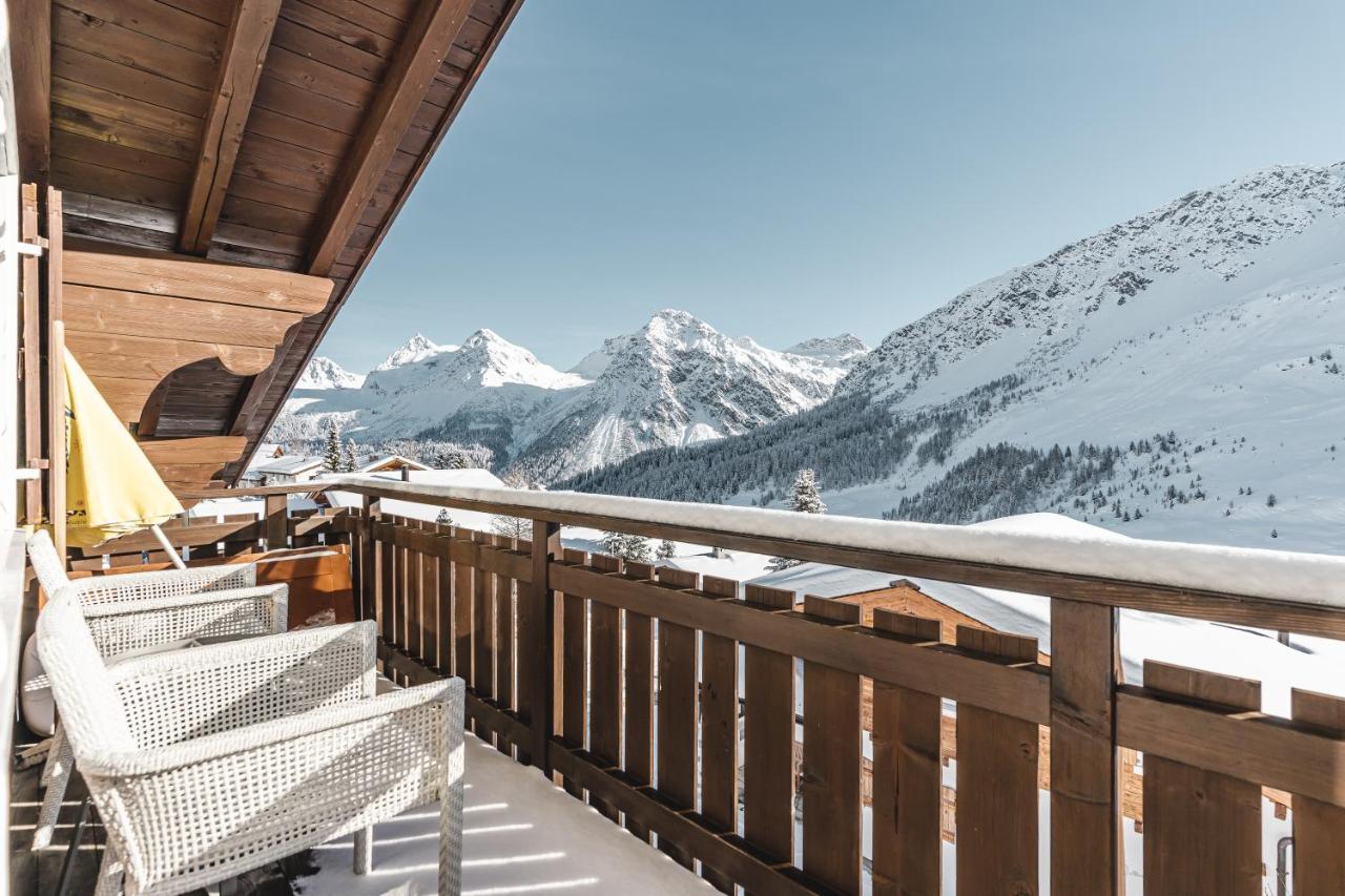 Chalet Sunna Hoeckli - Pistennah Und Ruhig Mit Panoramablick アローザ エクステリア 写真