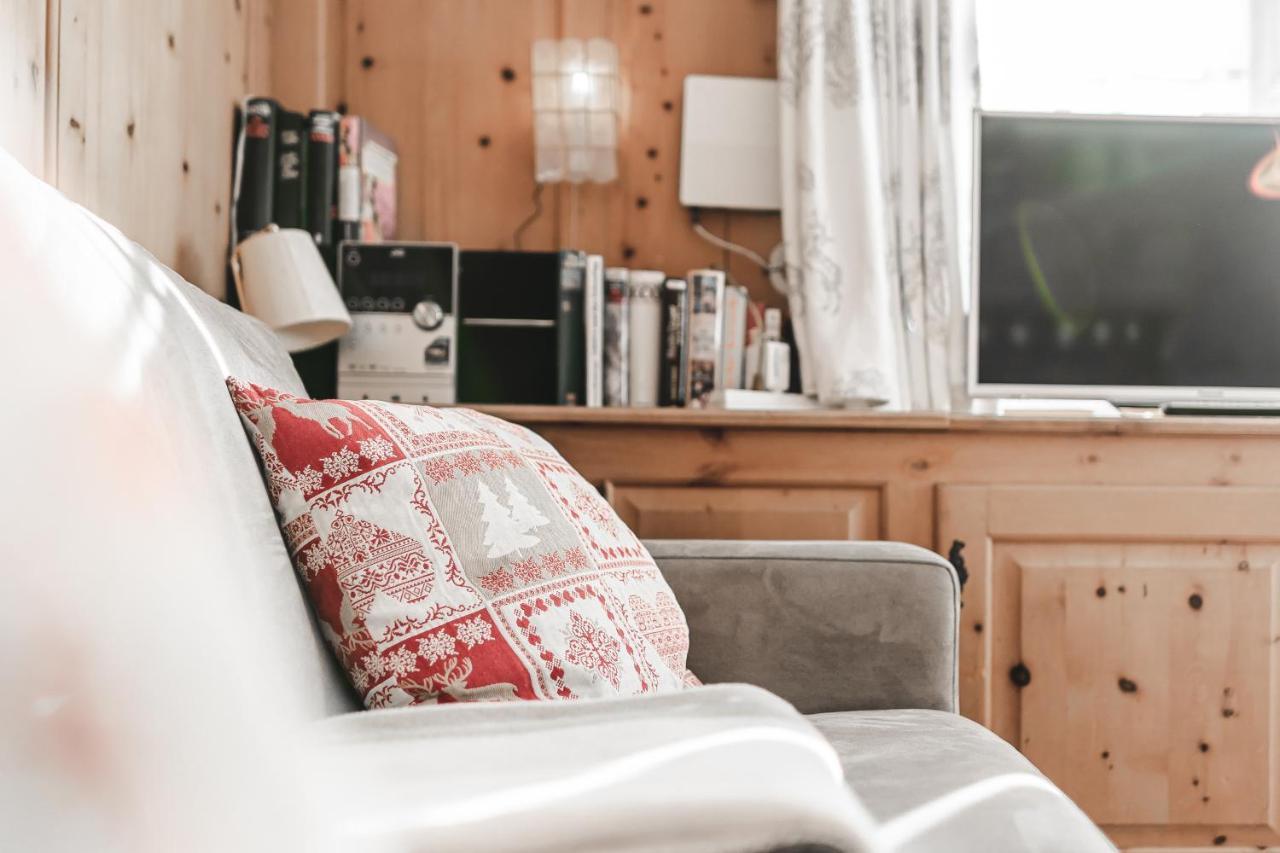 Chalet Sunna Hoeckli - Pistennah Und Ruhig Mit Panoramablick アローザ エクステリア 写真