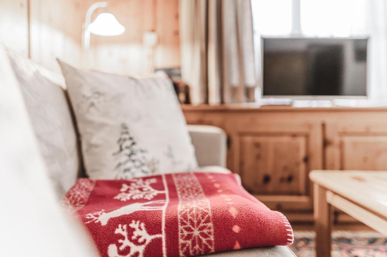 Chalet Sunna Hoeckli - Pistennah Und Ruhig Mit Panoramablick アローザ エクステリア 写真