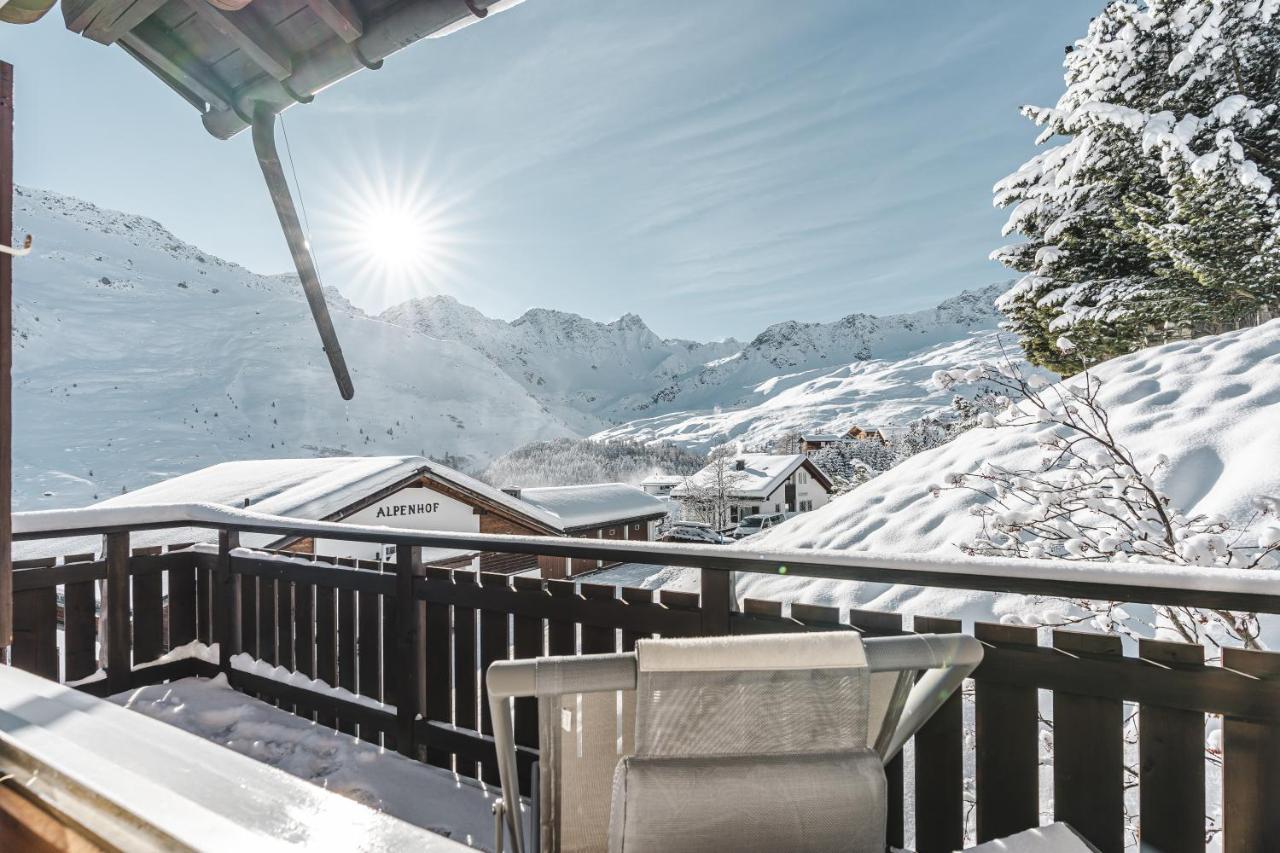 Chalet Sunna Hoeckli - Pistennah Und Ruhig Mit Panoramablick アローザ エクステリア 写真